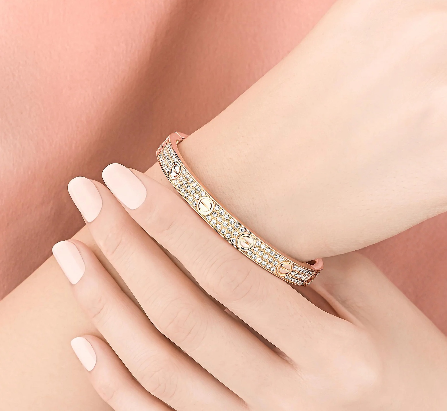 Iconic Elegance Exploring the Timeless Cartier Love Bracelet